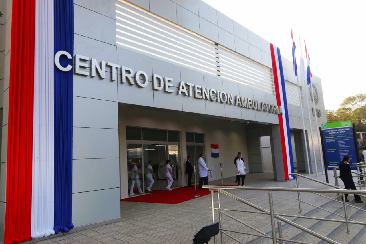Centro Empresarial Monumental, obra corporativa en Maringá, Paraná, Brasil