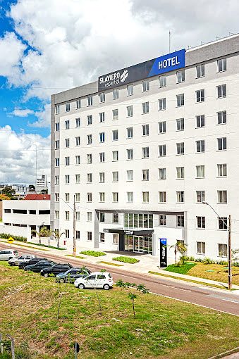 Hotel Slaviero Executive — São José dos Pinhais, Brasil